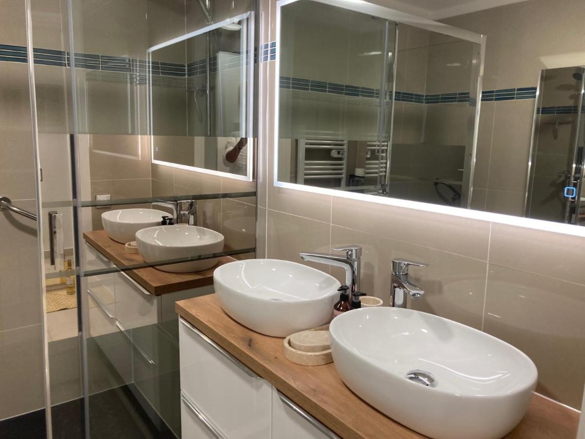 Leilighet De Standing Le Velvet Bay Climatise En Bord De Antibes